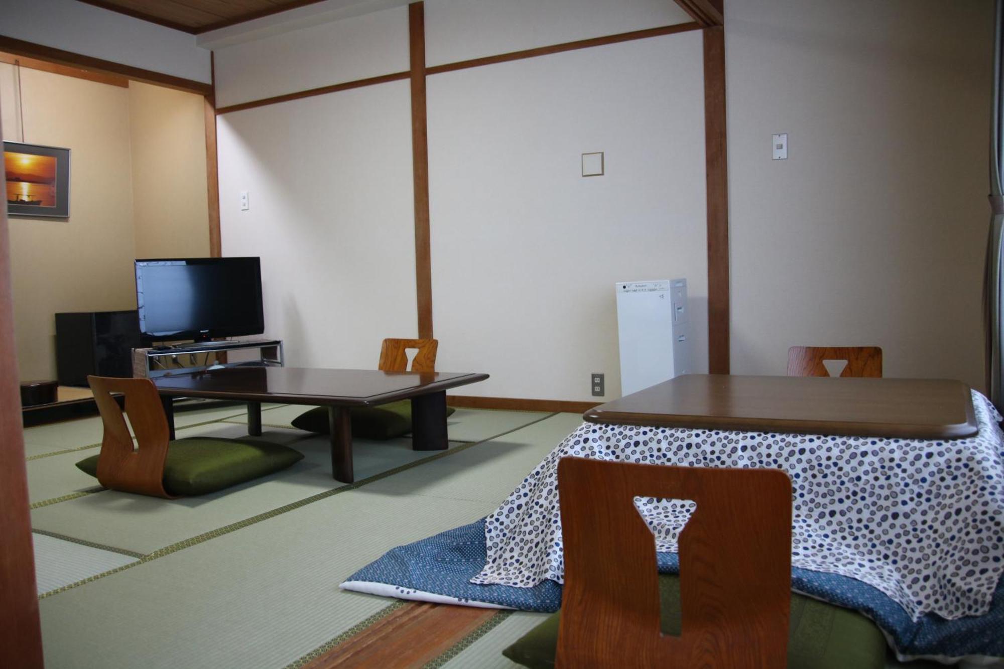 Miyajima Hotel New Kotobuki Hatsukaichi Extérieur photo
